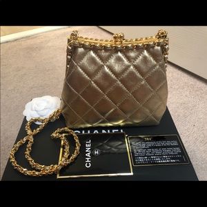 Sold! Authentic! Chanel Vintage Gold Chain Bag
